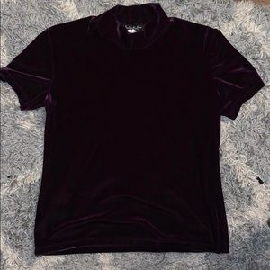 3/$20 🦄👾 VTG Purple Velvet Mock-Neck 👾🦄